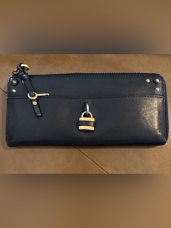 Chloe Handbags - Chloé Black Zip-Around Paddington wallet WITH LOCK AND KEY - vintage